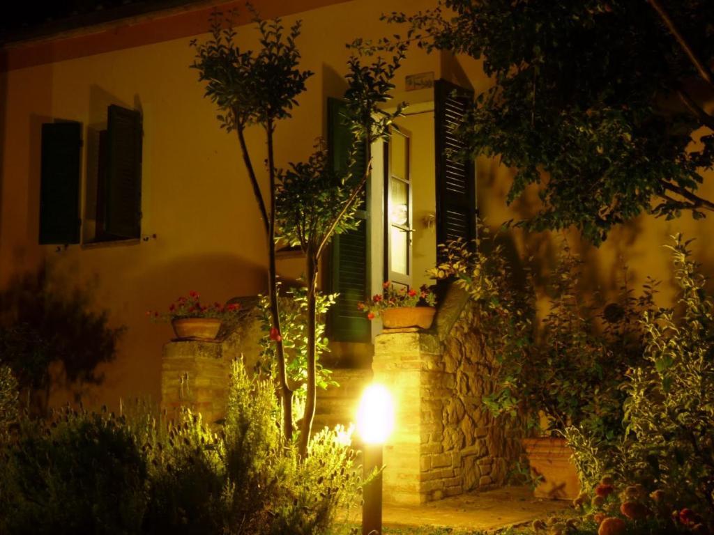 Отель Il Giardino Segreto Пиенца Экстерьер фото